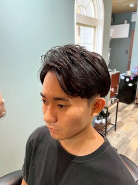 スタンドバーバー 柏(STAND BARBER) MEN’S HAIR/ブルーブラック/フェザーパーマ/ 柏