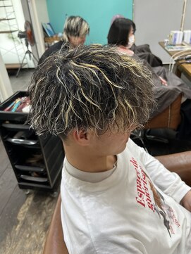 シー 帯広店(SHE) ツイスパ×ハイライト