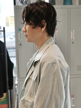 ウィム(wim) 『大人ニュアンスパーマ』センターパート/緩めパーマ