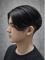 ZER01 barber/lounge 「メンズカット/縮毛矯正 /白髪ぼかし」【3/12OPEN(予定)】 ナチュラルセンターパート/曲がる縮毛矯正