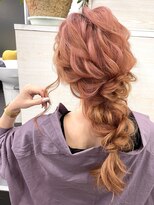 アムドット(Amu.) ヘアアレンジヘアセットお呼ばれヘアポニーテール編みおろし大船