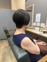 エニー 四条大宮(aNy) 大人女性におすすめの首元すっきりショートカット