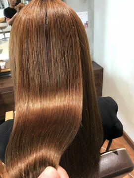 リバレッジ 広尾(Leverage) 髪質改善最新次世代美髪エステトリートメント