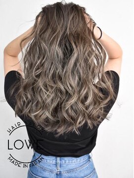 ルーヴェ(LOWE) 【LOWE池谷】外国人風ハイライトとナチュラルウェーブで可愛く