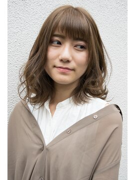 シロ(SiLO) *ミックス巻き/透明感アッシュカラー*