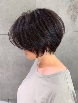 アヴァロン(AVALON) 【mag  ginza】立体感丸みショートボブ×ハイライトカラー