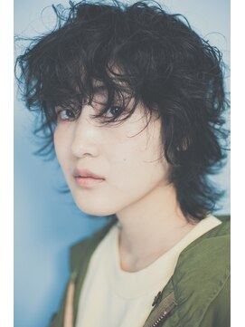 ミト(mito) ウルフカット×パーマ