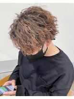 ネオリーブ クーロ(Neolive curro) 無造作ツイストスパイラル