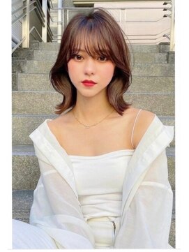 ルームバイシー 新宿(Loom. by Sea) 韓国風前髪×ショコラアッシュ【フェミニン/くびれヘア/韓国】