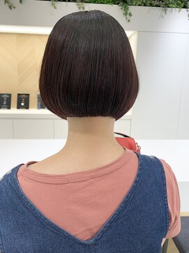 ステア ケース(stair case) 大人かわいい前下がりミニボブ20代30代40代髪型