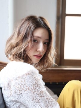 カペリベラグラマラス CapelliBellaGLAMOROUS ミディアムボブ/くせ毛風ボブ/20代30代【カペリベラグラマラス】