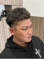 レイフィールド 多治見店 メンズハイライトパーマ！