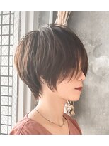 ベロー(BeLLo)&nbsp;フェミニンショート/ショート/岡山/センターパート