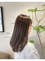 スリー(Three) 【透明感抜群】sheer beige