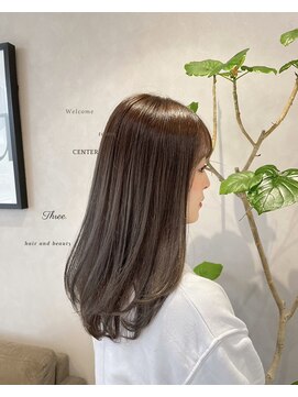 スリー(Three) 【透明感抜群】sheer beige