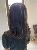 セミロングスタイル