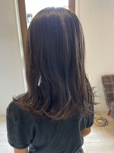 カシュカシュバイカペリート(Cache Cache by Capelito) セミロングスタイル