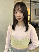 フェリア 梅田(FERIA)&nbsp;ベージュインナー×レイヤー