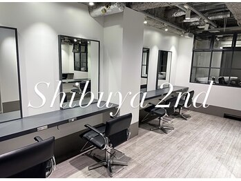 nine /渋谷/ブリーチ/髪質改善/エクステ(旧：渋谷2nd店)