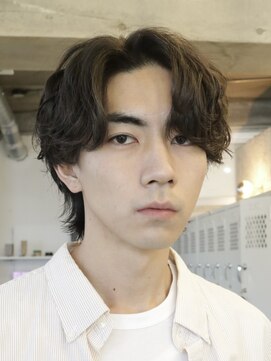 バイフィフス 原宿/表参道(by fifth) 原宿シャドウパーマ緩めメンズマッシュウルフカットツーブロック