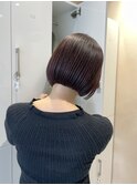 切りっぱなしボブ　タッセルボブ　チェリーピンク　ワインレッド