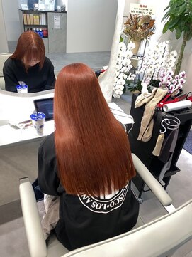 ミディアムヘア/暗めカラー/グランマッシュ/茨木