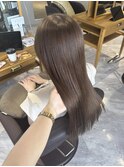 柔らかベージュ