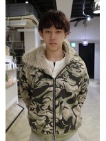 ボタニウム バイ アールサロン(BOTANIUM by RrSALON)&nbsp;癖毛を活かしたニュアンスマッシュ×ボルドー