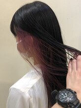 《*髪をなびかせて魅せるこなれ感が◎*》ロングヘアから覗かせる色味がおしゃれ度をUP＊[綾瀬/ブリーチ]