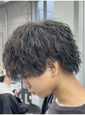 縦落ちツイストスパイラルミディアムウルフ