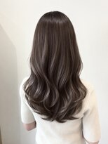 サロン(SALON)&nbsp;ロングでもミディアムでも叶う。韓国風ヨシンモリ巻き
