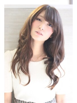 レヴェリー(REVERIE) プルエクで大人カジュアル♪