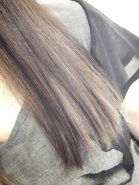 ヘアメイク アフェクト(hair make afe'cto) ハイライト