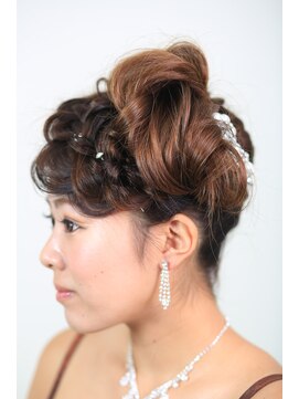 ソーホー ニューヨーク シズオカ(SOHO newyork SHIZUOKA) 編み込みイベントアップ