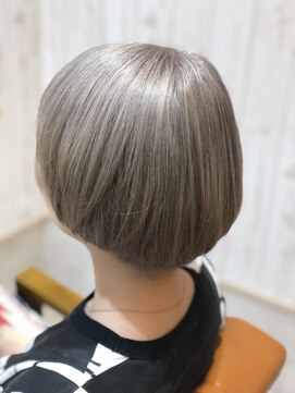 ルアナ(LUANA) プラチナシルバー