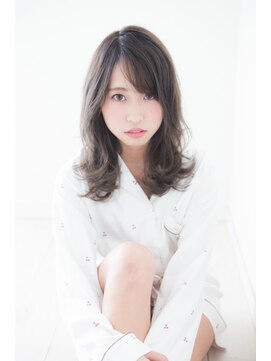 アマンヘアーイースト 吉祥寺東口店(Aman hair-e) 斜めバング くびれミディ X マーメイド グレージュ【吉祥寺】