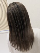 ジェービーヘア 稲毛(jb hair)&nbsp;大人かわいいハイライトカラーカーキグレージュ【稲毛】
