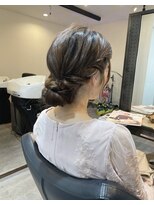 フローター 駒込六義園店(FLOWATER)&nbsp;低めシニョンアレンジ