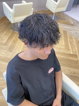 アレス バイ シカ 神戸三宮元町店(ALLES by Cica) 神戸メンズ波巻きツイストスパイラルパーマ