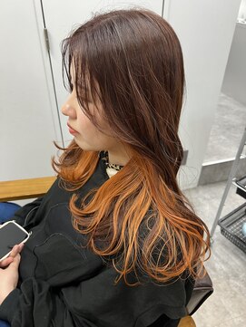 ヌープヘアーアイス(NUUP.hair ici) 20代30代大人可愛いインナカラーピンクイヤリングカラー
