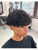 ザ ワンアンドオンリー シズオカ(The one and only. Shizuoka)&nbsp;波巻きパーマ