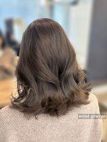 アリュウル 表参道 青山(Allure)&nbsp;透明感たっぷりのミントグレージュカラー◎佐藤