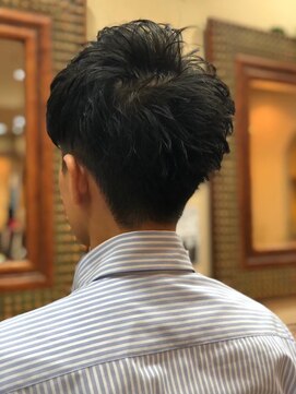 エイル 江坂(Eir) メンズ/メンズカット/メンズパーマ/ニュアンスパーマ/江坂/眉毛