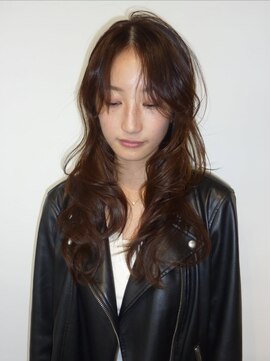 ブロック ジャポン(bloc japon) レイヤーカット顔まわりレイヤーくびれヘアハッシュカット/小林