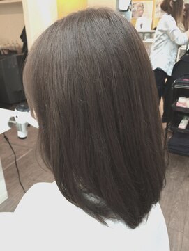 ヘアデザイン ラポール 茨木店(hair design Rapport) ヘルシーヘーゼルベージュ&エフォートレスボブディ