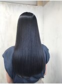 【AnFye.dueldo】まとまりのある艶髪ストレートヘア
