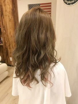 ファミリア ヘアーワークス(FAMILIA HAIR WORKS) モノトーンベージュカラー