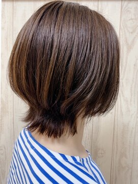 トータルサロンシャルム(Total salon Charme) ウルフレイヤーボブ