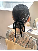 ミラ(Mila)&nbsp;ミディアム★大人艶感アレンジ♪ベロアリボン！