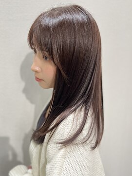 アイビー(ivy) ナチュラルミディアム小顔前髪カットサイドバング20代30代40代